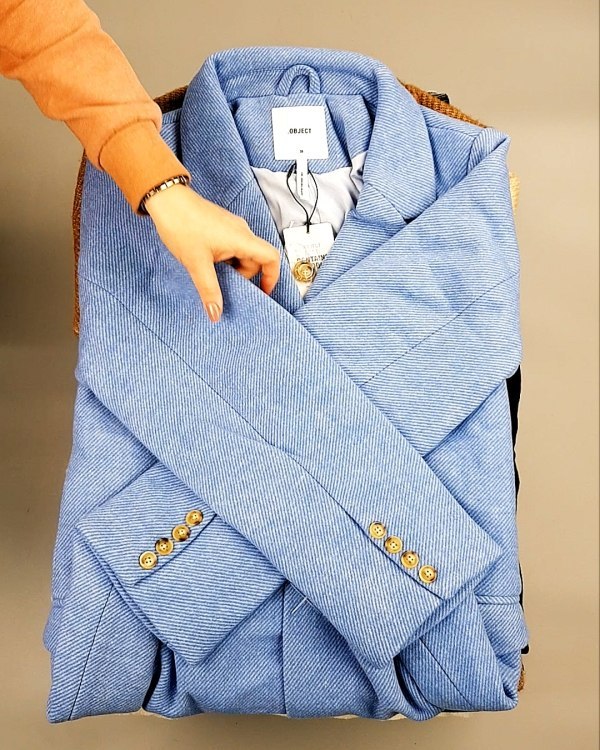 Фотография  314 - Bestseller Winter В mix 114#15 кг, ЛОТ №7372 оптом в Иркутске и Иркутской области