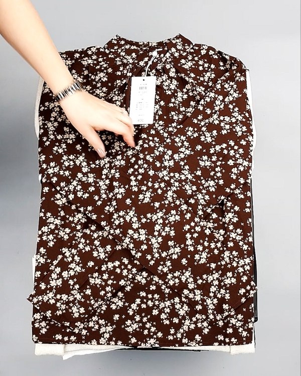 Фотография  910 - Bestseller Winter mix 104#15 кг, ЛОТ №7306 оптом в Иркутске и Иркутской области