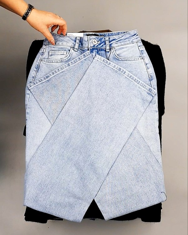 Фотография  883 - Bestseller Winter mix 104#15 кг, ЛОТ №7347 оптом в Иркутске и Иркутской области