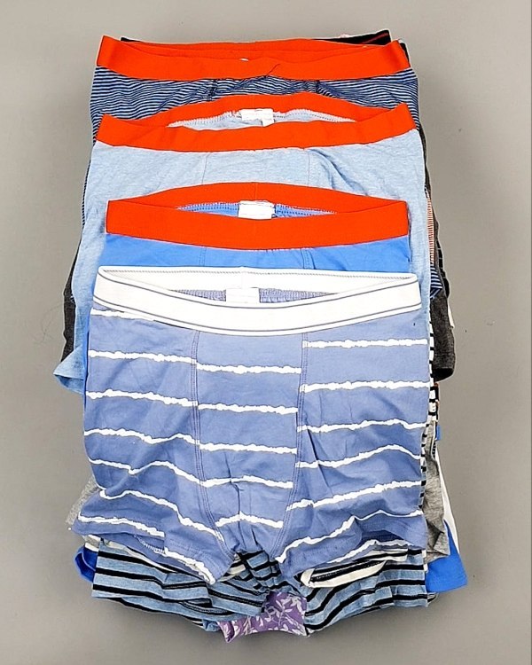 Фотография  943 - Нижнее белье TCM Kids 074#5 кг, ЛОТ №7395 оптом в Иркутске и Иркутской области