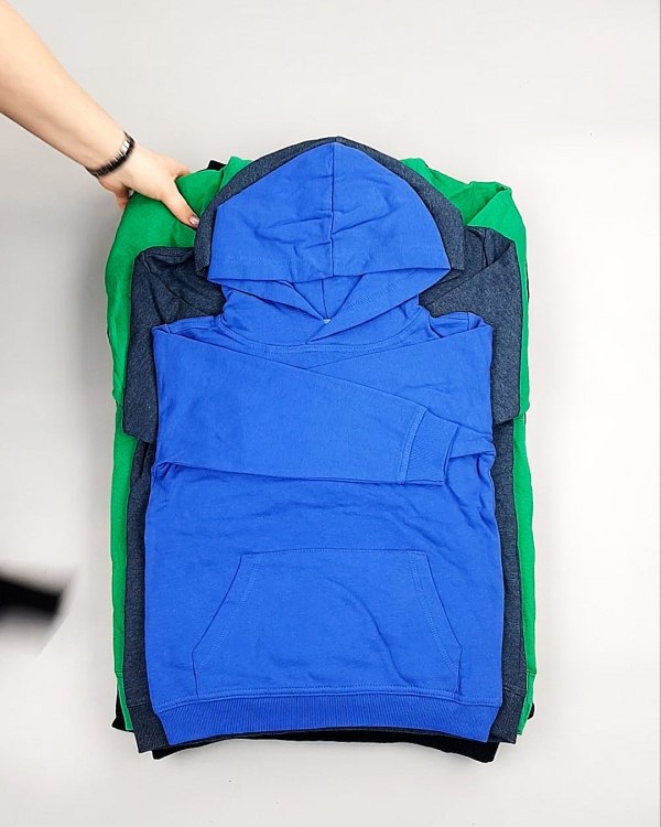 Фотография  808 - Толстовки м/ж (Sweat Tops)#20 кг, ЛОТ №7431 оптом в Иркутске и Иркутской области