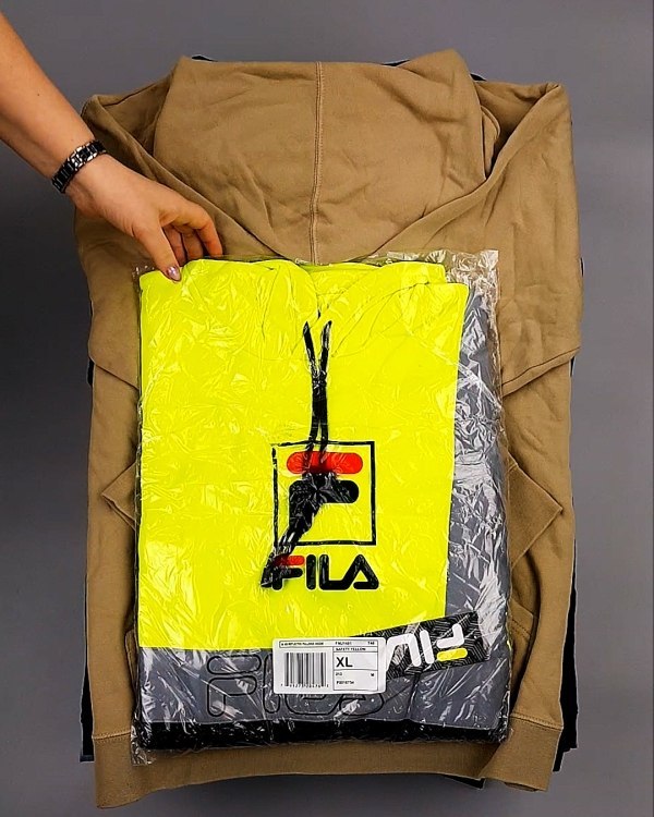 Фотография  187 - Толстовки СТОК CAN 0424#10 кг, ЛОТ №7447 оптом в Иркутске и Иркутской области