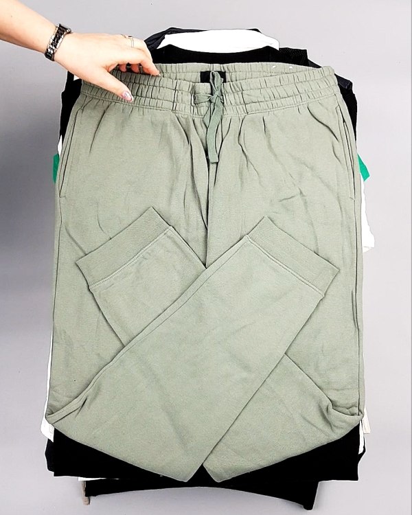 Фотография  742 - 12191 H&M mix textil 1224#25 кг, ЛОТ №7489 оптом в Иркутске и Иркутской области