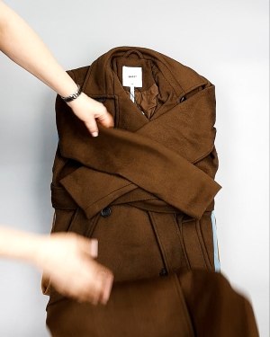 Фотография  412 - Пальто Bestseller 104#10,5 кг, ЛОТ №7559 оптом в Иркутске и Иркутской области