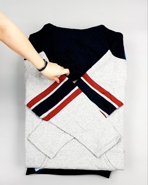 Фотография  247 - Толстовки СТОК CAN 0424#10 кг, ЛОТ №7447 оптом в Иркутске и Иркутской области