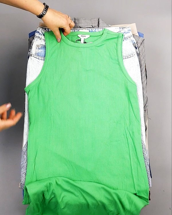 Фотография  383 - Bestseller Summer mix 104#15 кг, ЛОТ №7491 оптом в Иркутске и Иркутской области