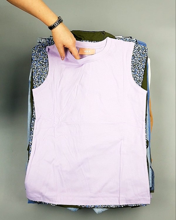 Фотография  737 - Bestseller Summer mix 104#15 кг, ЛОТ №7493 оптом в Иркутске и Иркутской области