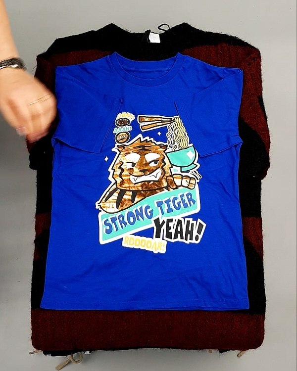 Фотография  300 - 12191 H&M mix textil 1224#25 кг, ЛОТ №7489 оптом в Иркутске и Иркутской области