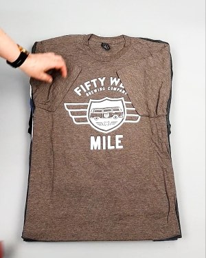 Фотография  744 - Футболки СТОК CAN 084#5 кг, ЛОТ №7839 оптом в Иркутске и Иркутской области