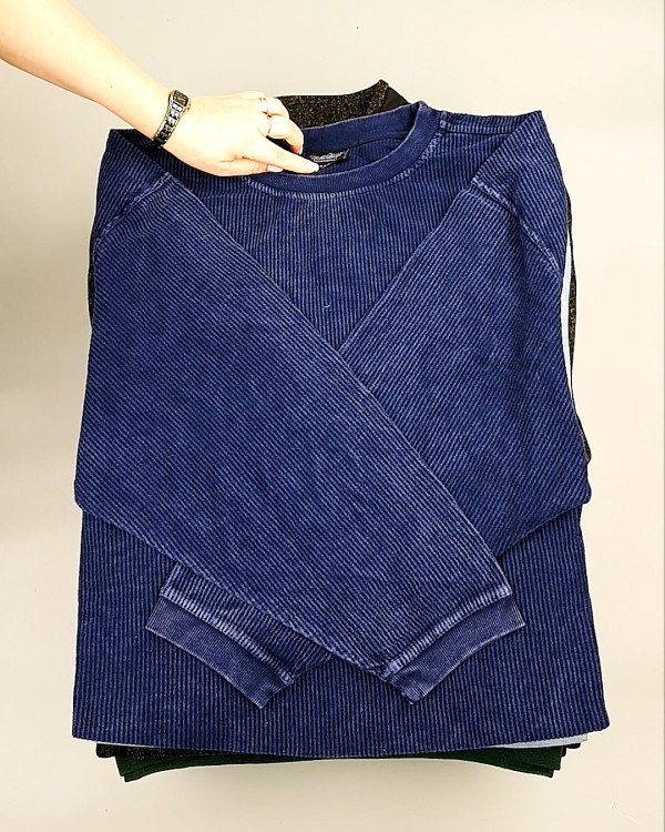 Фотография  175 - SWEATSHIRT CAN 084#10 кг, ЛОТ №7621 оптом в Иркутске и Иркутской области