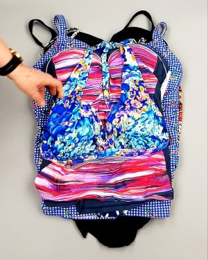 Фотография  261 - Купальники СТОК CAN 124#5 кг, ЛОТ №7688 оптом в Иркутске и Иркутской области