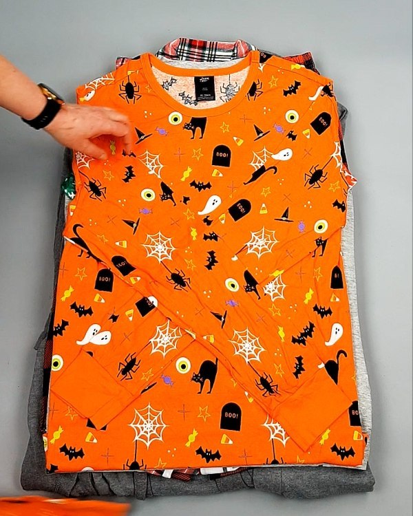 Фотография  924 - Домашняя одежда м/ж AMAZON 015#7 кг оптом в Иркутске и Иркутской области