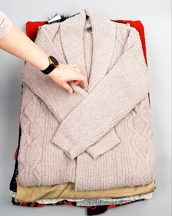 Фотография  920 - Кардиганы СТОК CAN 084#7 кг, ЛОТ №7672 оптом в Иркутске и Иркутской области