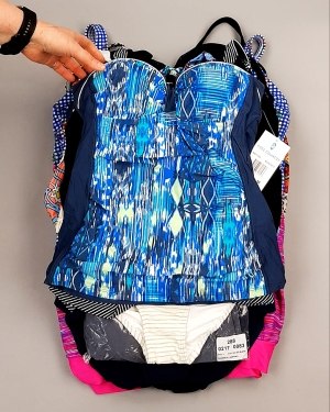 Фотография  716 - Купальники СТОК CAN 124#5 кг, ЛОТ №7688 оптом в Иркутске и Иркутской области