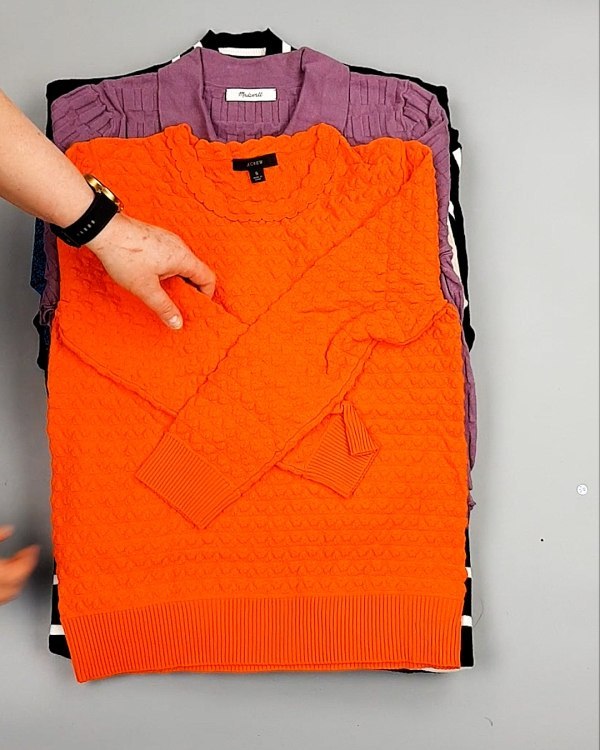 Фотография  794 - Джемпера легкие СТОК CAN 084#7 кг оптом в Иркутске и Иркутской области