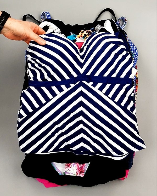 Фотография  839 - Купальники СТОК CAN 124#5 кг, ЛОТ №7688 оптом в Иркутске и Иркутской области