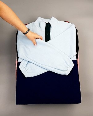 Фотография  760 - SWEATSHIRT CAN 084#10 кг, ЛОТ №7621 оптом в Иркутске и Иркутской области