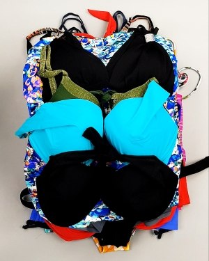 Фотография  575 - Купальники СТОК CAN 124#5 кг, ЛОТ №7686 оптом в Иркутске и Иркутской области