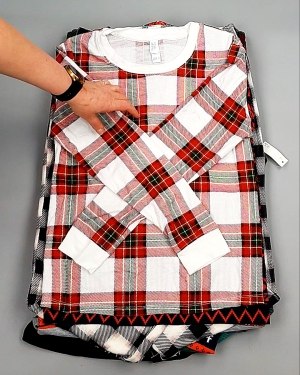 Фотография  800 - Домашняя одежда м/ж AMAZON 015#7 кг, ЛОТ №7783 оптом в Иркутске и Иркутской области