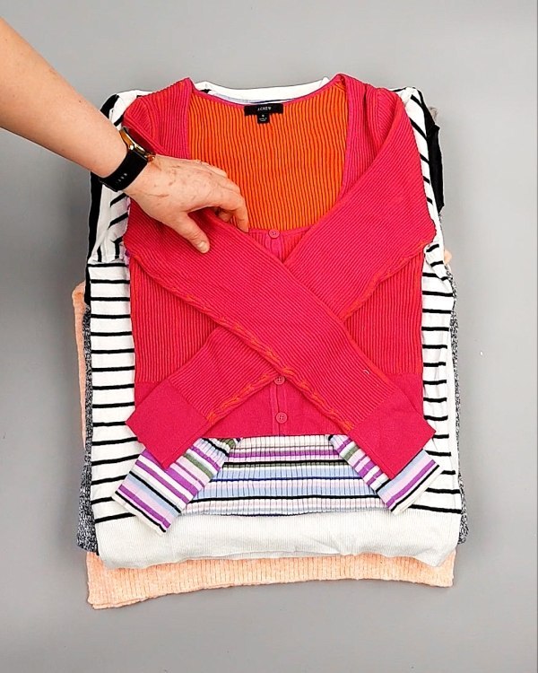 Фотография  856 - Джемпера легкие СТОК CAN 084#7 кг, ЛОТ №7635 оптом в Иркутске и Иркутской области