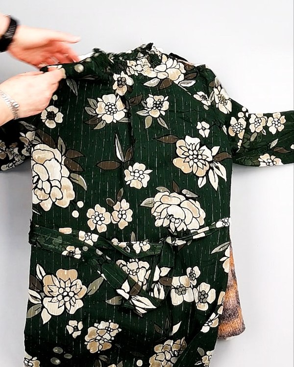 Фотография  719 - Платья СТОК CAN зима 084#7 кг, ЛОТ №7827 оптом в Иркутске и Иркутской области