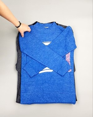 Фотография  981 - SWEATSHIRT CAN 084#10 кг, ЛОТ №7621 оптом в Иркутске и Иркутской области