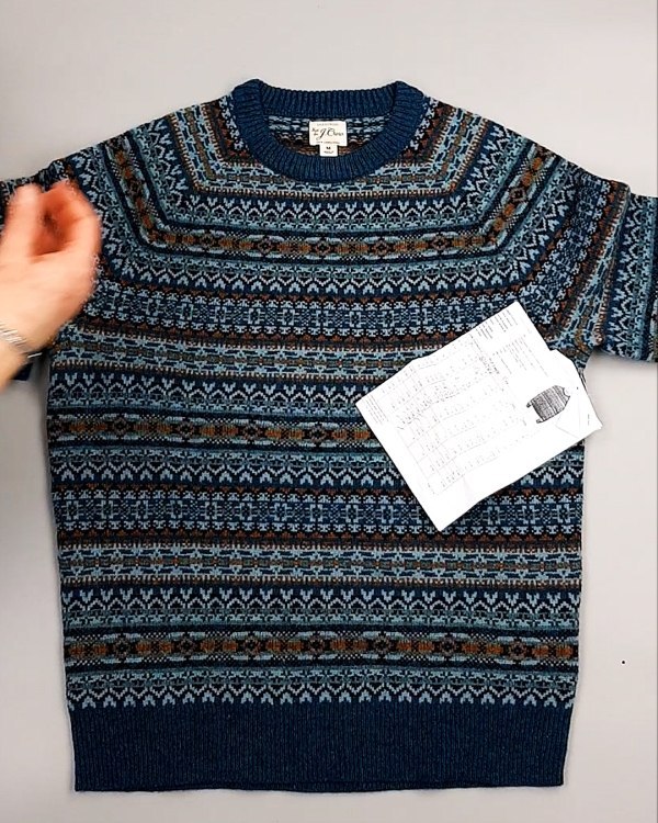 Фотография  929 - Джемпера СТОК CAN 084#7 кг, ЛОТ №7650 оптом в Иркутске и Иркутской области