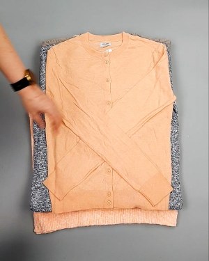 Фотография  239 - Джемпера легкие СТОК CAN 084#7 кг, ЛОТ №7635 оптом в Иркутске и Иркутской области