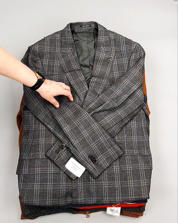 Фотография  452 - AMAZON mix муж весна 015#15 кг, ЛОТ №7739 оптом в Иркутске и Иркутской области