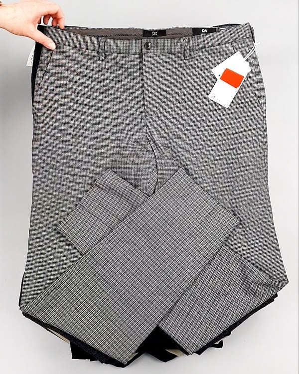 Фотография  926 - Брюки мужские зима C&A 025#10 кг, ЛОТ №7913 оптом в Иркутске и Иркутской области