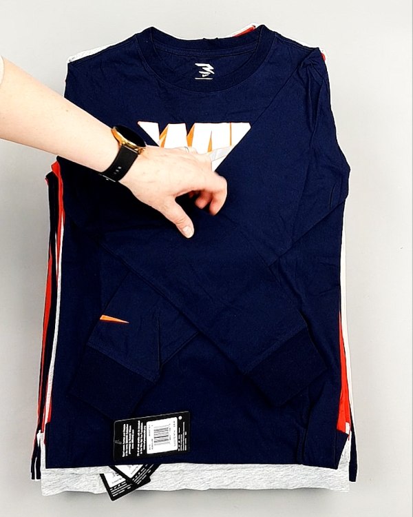 Фотография  450 - Тонковки детские NIKE CAN 084#5 кг, ЛОТ №7970 оптом в Иркутске и Иркутской области