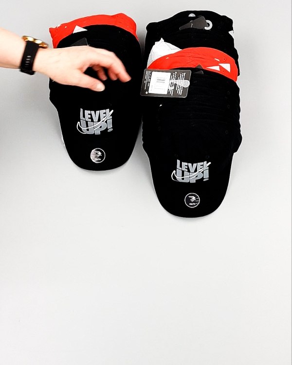 Фотография  352 - Кепки детские CAN 084#5 кг, ЛОТ №7966 оптом в Иркутске и Иркутской области