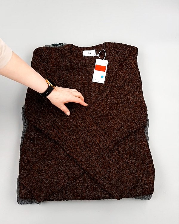 Фотография  653 - Джемпера мужские C&A 025#7 кг, ЛОТ №7889 оптом в Иркутске и Иркутской области