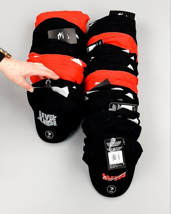 Фотография  600 - Кепки детские CAN 084#5 кг, ЛОТ №7964 оптом в Иркутске и Иркутской области