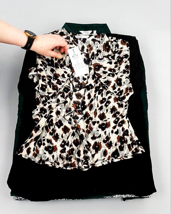 Фотография  608 - Блузки Bestseller+DK 035#5 кг, ЛОТ №8096 оптом в Иркутске и Иркутской области