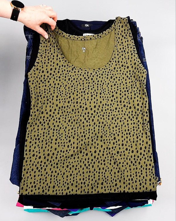 Фотография  626 - C&A Summer mix 022024#15 кг, ЛОТ №7916 оптом в Иркутске и Иркутской области