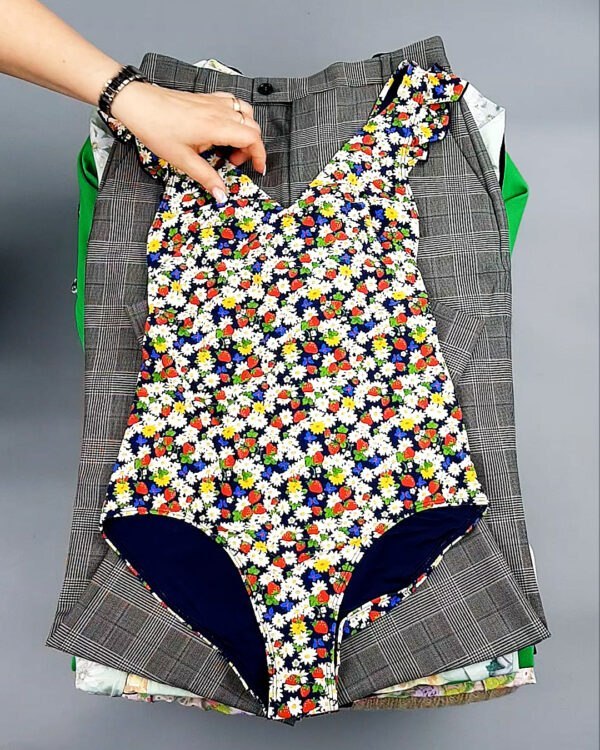 Фотография  727 - OTHER STORIES mix 06 B 035#15 кг, ЛОТ №8192 оптом в Иркутске и Иркутской области