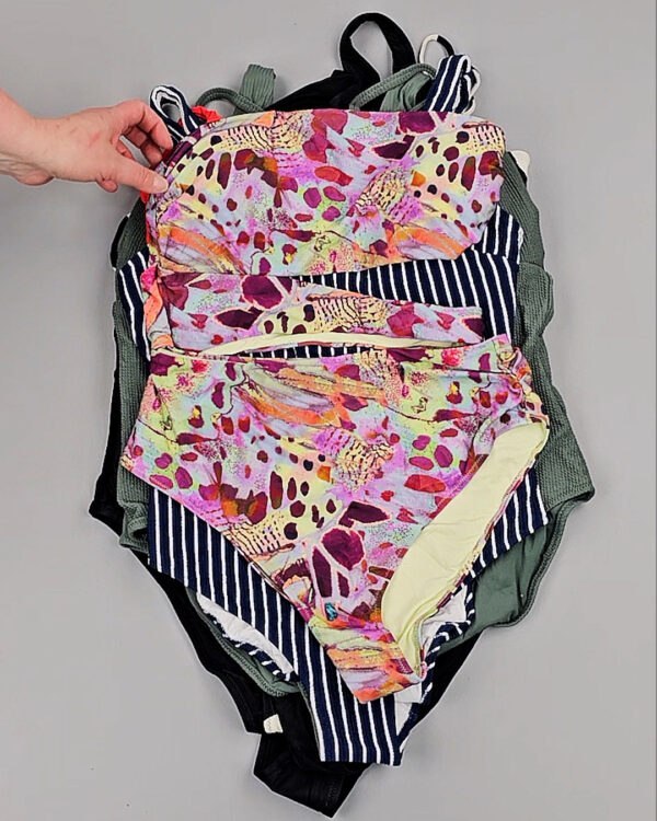 Фотография  564 - Купальники H&M#5 кг оптом в Иркутске и Иркутской области