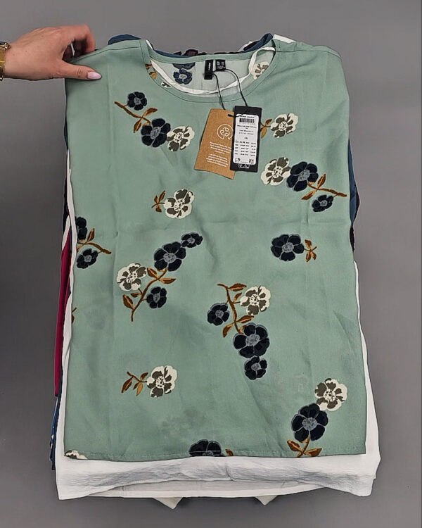 Фотография  896 - VERO MODA  Summer mix 045#13 кг, ЛОТ №8444 оптом в Иркутске и Иркутской области