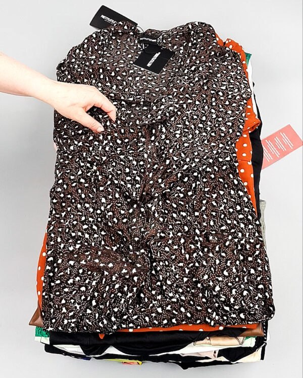 Фотография  832 - Платья Англия СТОК лето#10 кг оптом в Иркутске и Иркутской области