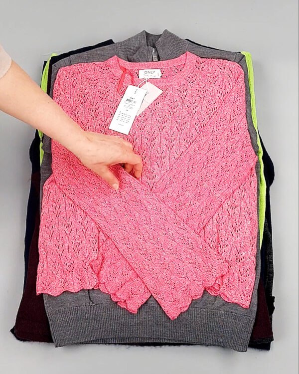 Фотография  956 - Джемпера легкие Bestseller+DK 035#7 кг, ЛОТ №8254 оптом в Иркутске и Иркутской области