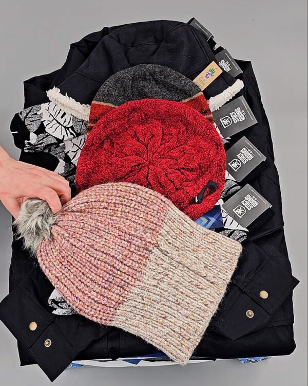 Фотография  341 - CANADA mix 084#50 кг, ЛОТ №8336 оптом в Иркутске и Иркутской области