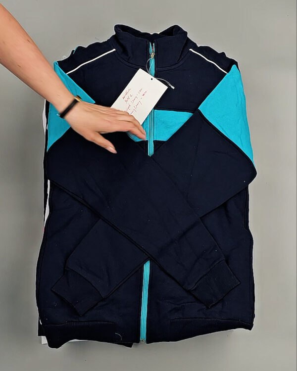 Фотография  544 - Спортивные костюмы  AD83#10 шт, ЛОТ №8639 оптом в Иркутске и Иркутской области