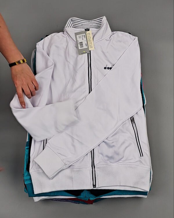 Фотография  549 - Спортивные костюмы  AD83#10 шт, ЛОТ №8642 оптом в Иркутске и Иркутской области