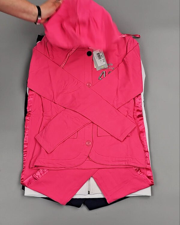 Фотография  138 - Спортивные костюмы  AD83#4 шт, ЛОТ №8637 оптом в Иркутске и Иркутской области