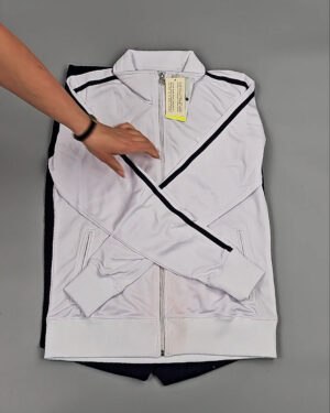 Фотография  145 - Спортивные костюмы  AD83#4 шт, ЛОТ №8637 оптом в Иркутске и Иркутской области