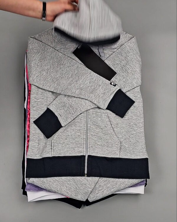 Фотография  170 - Спортивные костюмы  AD83#10 шт, ЛОТ №8638 оптом в Иркутске и Иркутской области