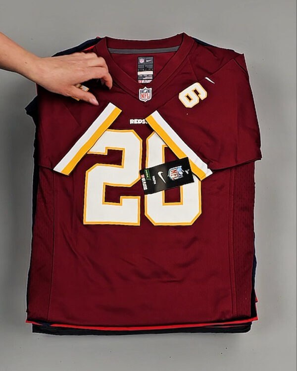 Фотография  282 - KIDS NIKE CAN 084#5 кг, ЛОТ №8478 оптом в Иркутске и Иркутской области