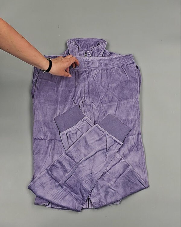 Фотография  322 - Спортивные костюмы  AD83#10 шт, ЛОТ №8642 оптом в Иркутске и Иркутской области