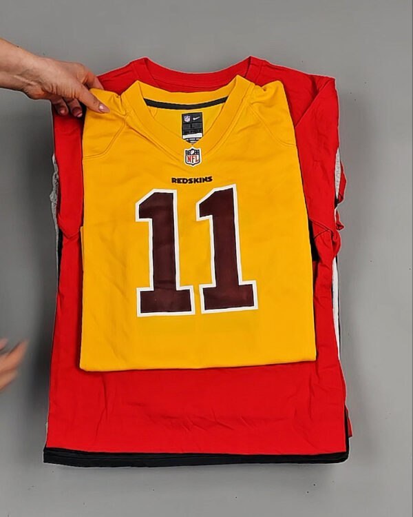 Фотография  740 - KIDS NIKE CAN 084#5 кг, ЛОТ №8478 оптом в Иркутске и Иркутской области